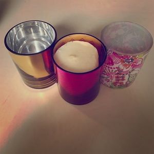 Lilly Pulitzer candle holder set.
